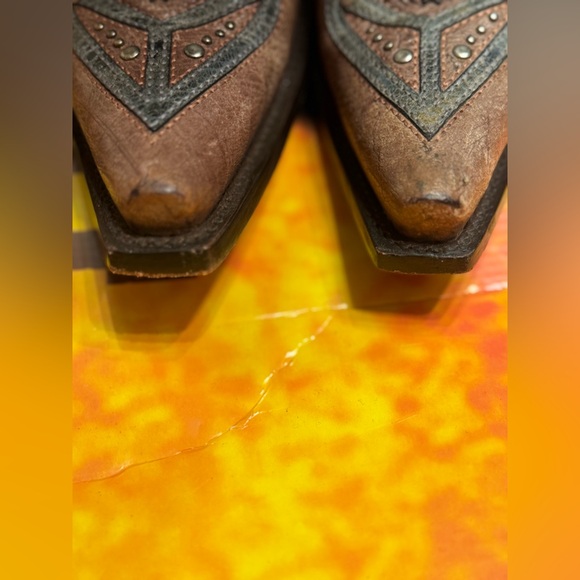 Corral Brown and Black Embroidered Western Boots - Picture 3 of 5